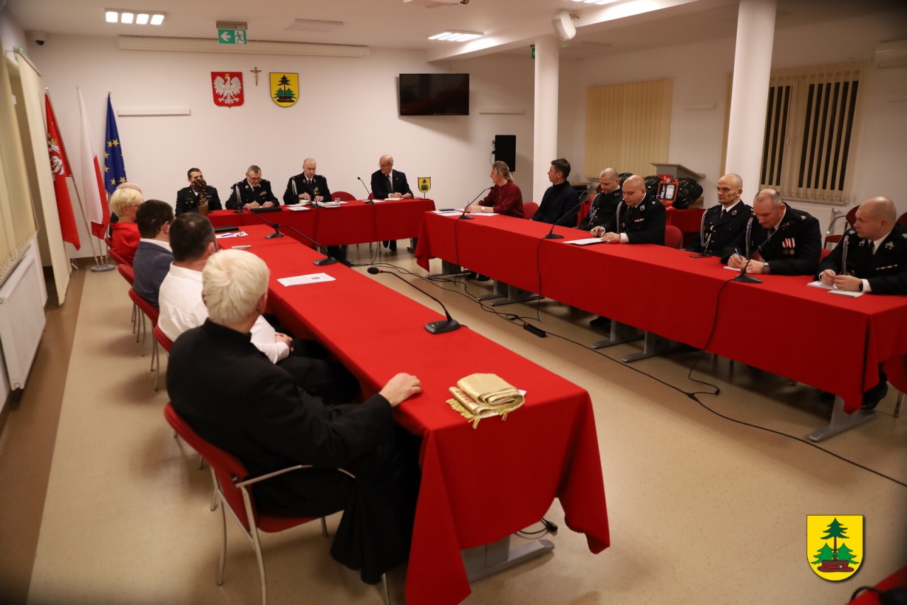 Posiedzenie Zarządu Oddziału Gminnego ZOSP RP w Lelisie [16.12.2025] - zdjęcie #8 - eOstroleka.pl