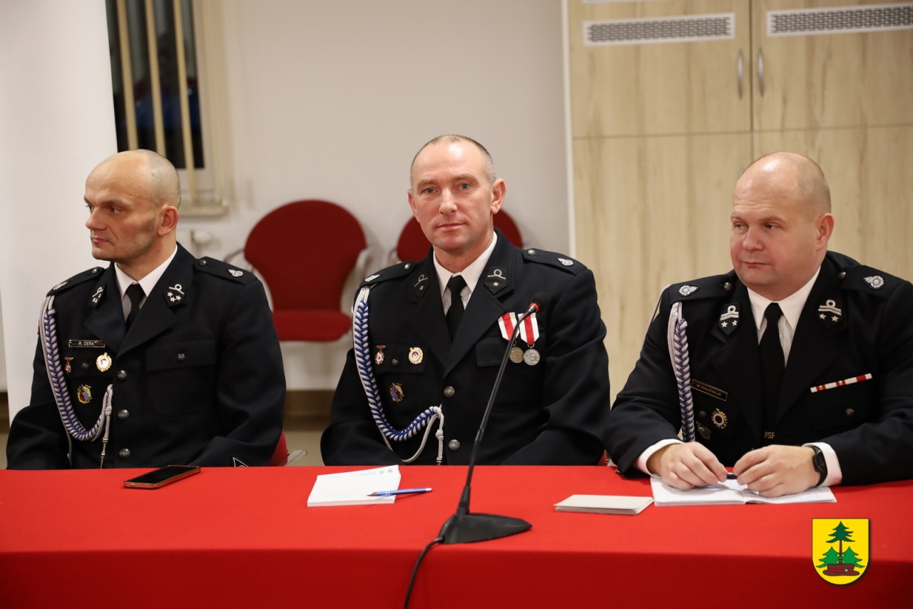 Posiedzenie Zarządu Oddziału Gminnego ZOSP RP w Lelisie [16.12.2025] - zdjęcie #7 - eOstroleka.pl