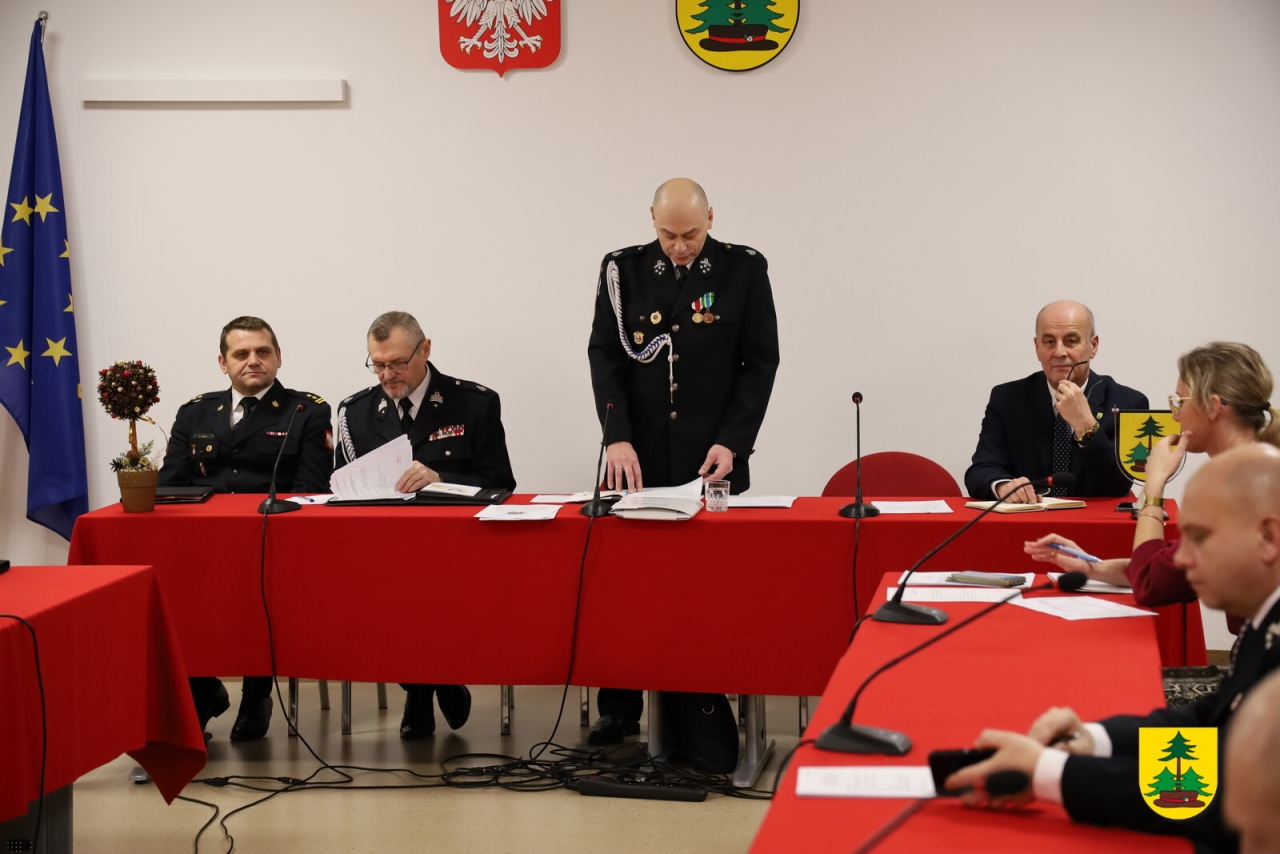 Posiedzenie Zarządu Oddziału Gminnego ZOSP RP w Lelisie [16.12.2025] - zdjęcie #3 - eOstroleka.pl