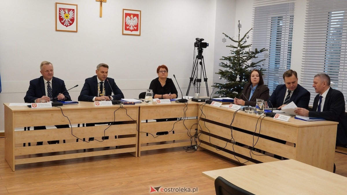Sesja Rady Miasta. Budżet na 2026 [18.12.2025] - zdjęcie #55 - eOstroleka.pl