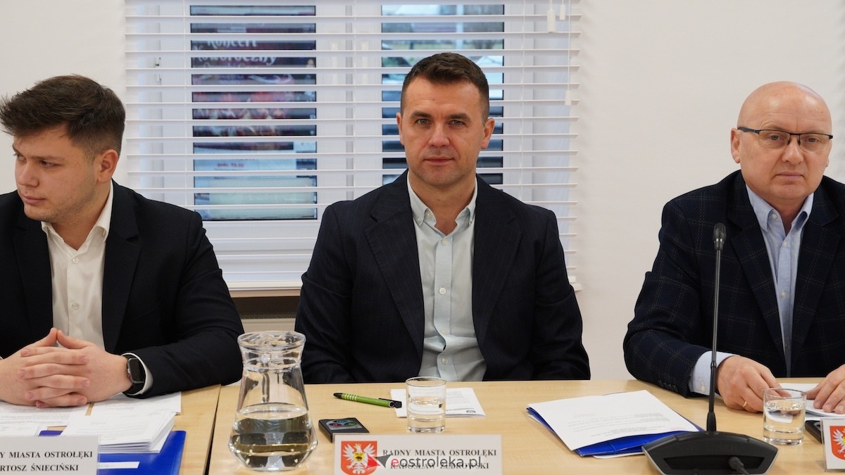 Sesja Rady Miasta. Budżet na 2026 [18.12.2025] - zdjęcie #44 - eOstroleka.pl