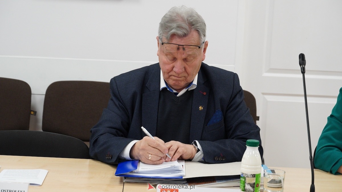 Sesja Rady Miasta. Budżet na 2026 [18.12.2025] - zdjęcie #32 - eOstroleka.pl