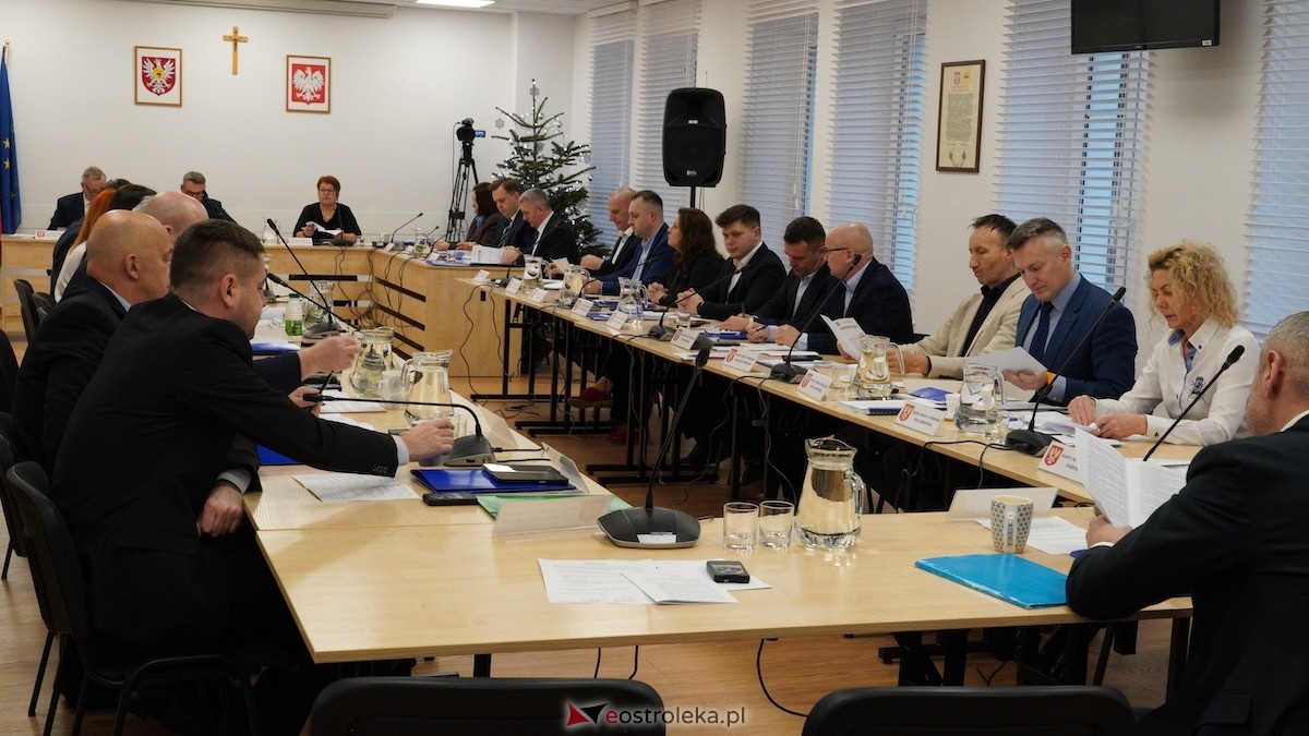 Sesja Rady Miasta. Budżet na 2026 [18.12.2025] - zdjęcie #10 - eOstroleka.pl