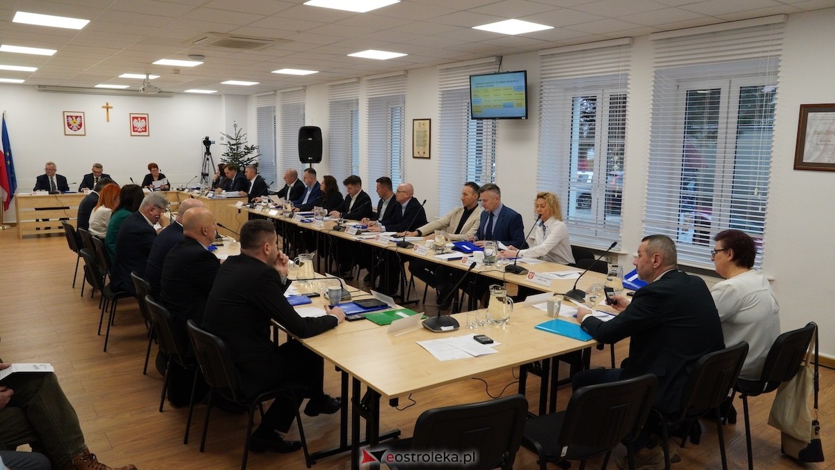 Sesja Rady Miasta. Budżet na 2026 [18.12.2025] - zdjęcie #8 - eOstroleka.pl