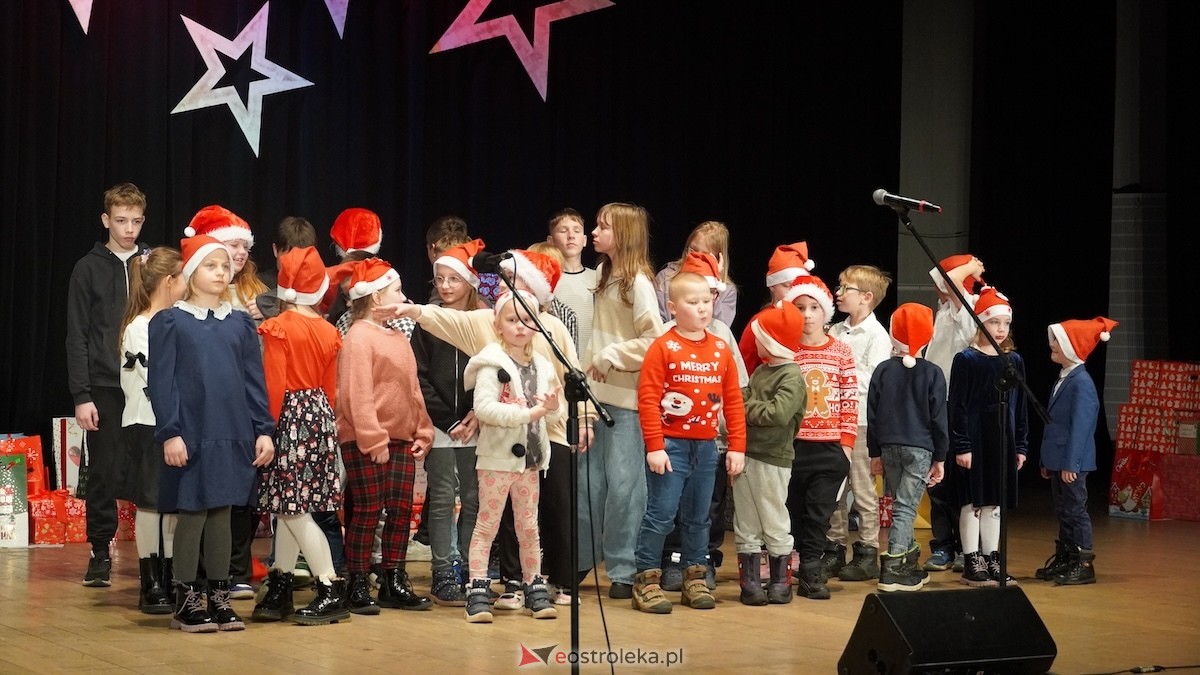 Spotkanie opłatkowe TPD oddział powiatowy w Ostrołęce [18.12.2025] - zdjęcie #8 - eOstroleka.pl