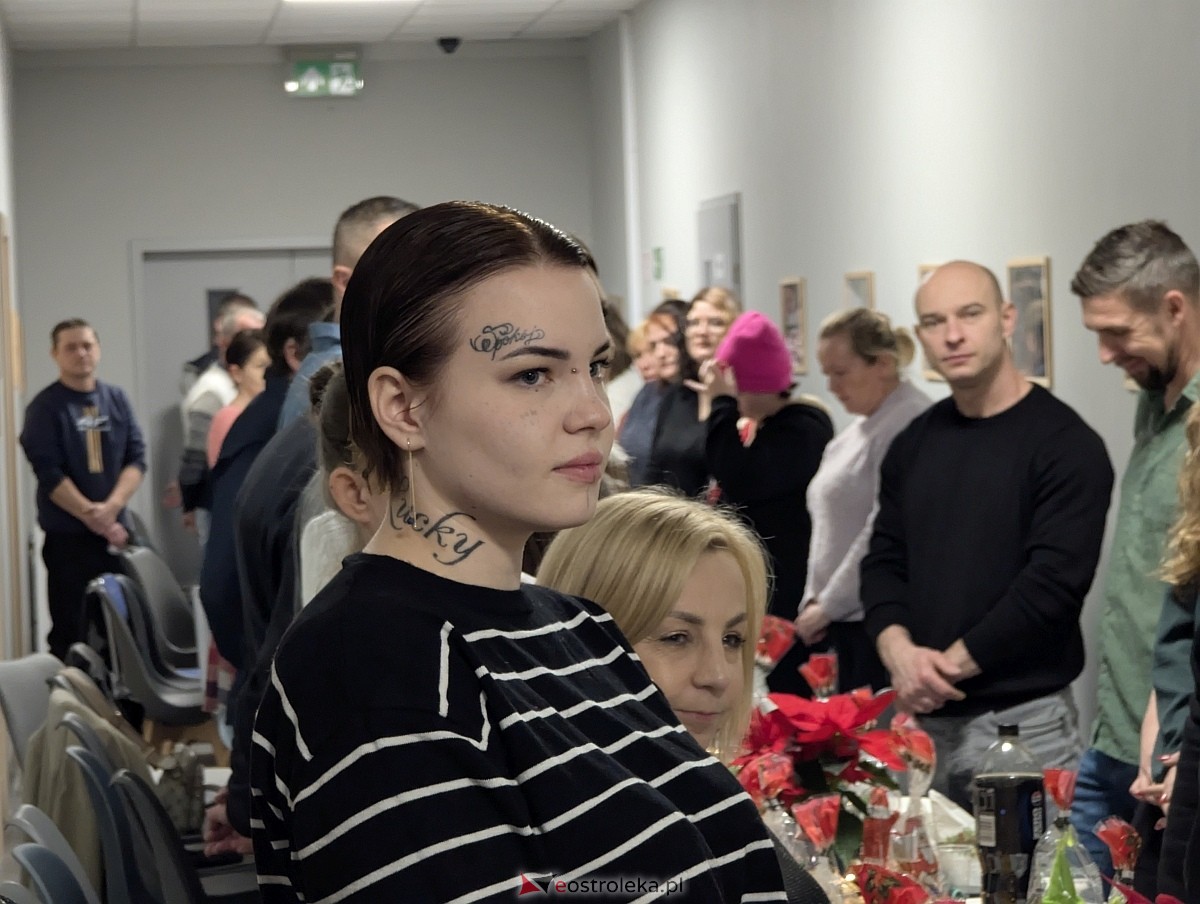 Wigilijne spotkanie w Spółdzielni Socjalnej Samodzielność-Praca-Aktywność [19.12.2025] - zdjęcie #8 - eOstroleka.pl
