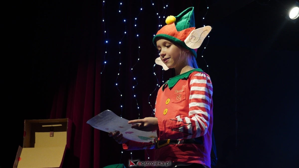 Dziecięcy Teatr Amatorski Niewidzialni ze spektaklem Święta u Grincha [19.12.2025] - zdjęcie #21 - eOstroleka.pl