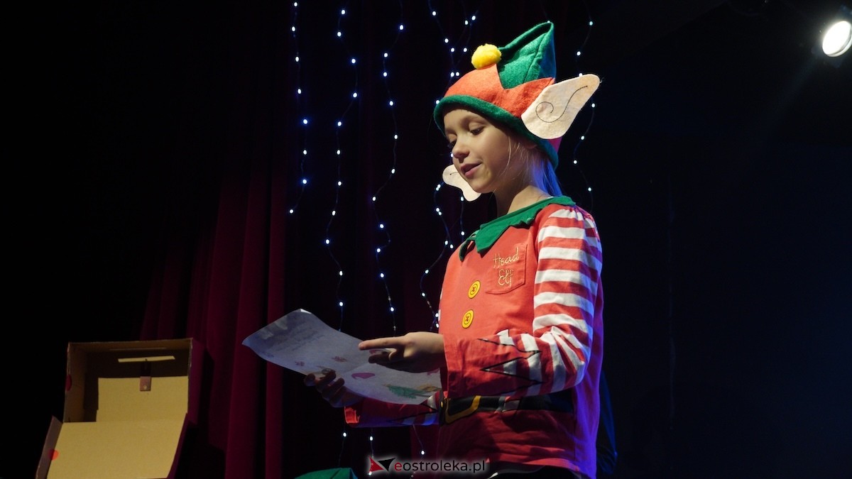 Dziecięcy Teatr Amatorski Niewidzialni ze spektaklem Święta u Grincha [19.12.2025] - zdjęcie #20 - eOstroleka.pl