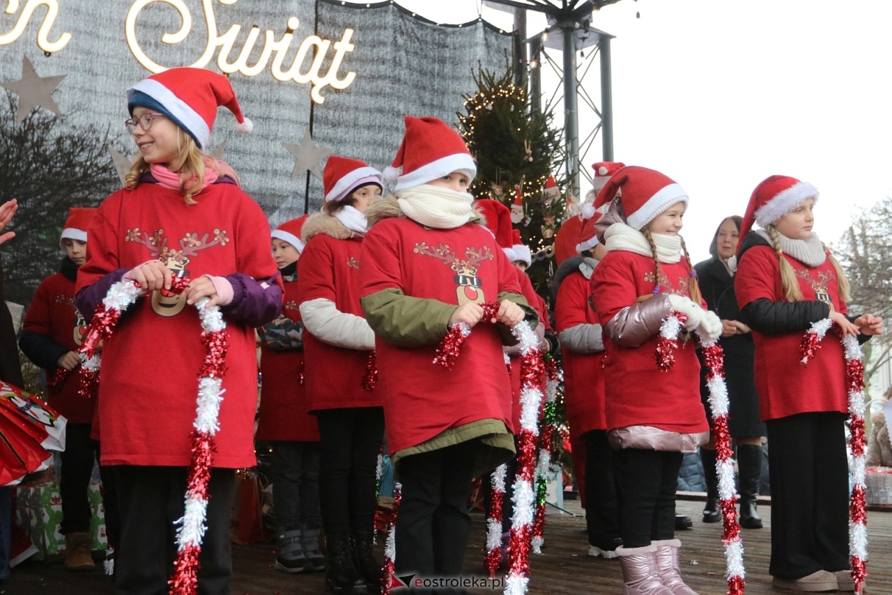 Wigilia miejska 2025 w Ostrołęce [20.12.2025] - zdjęcie #172 - eOstroleka.pl