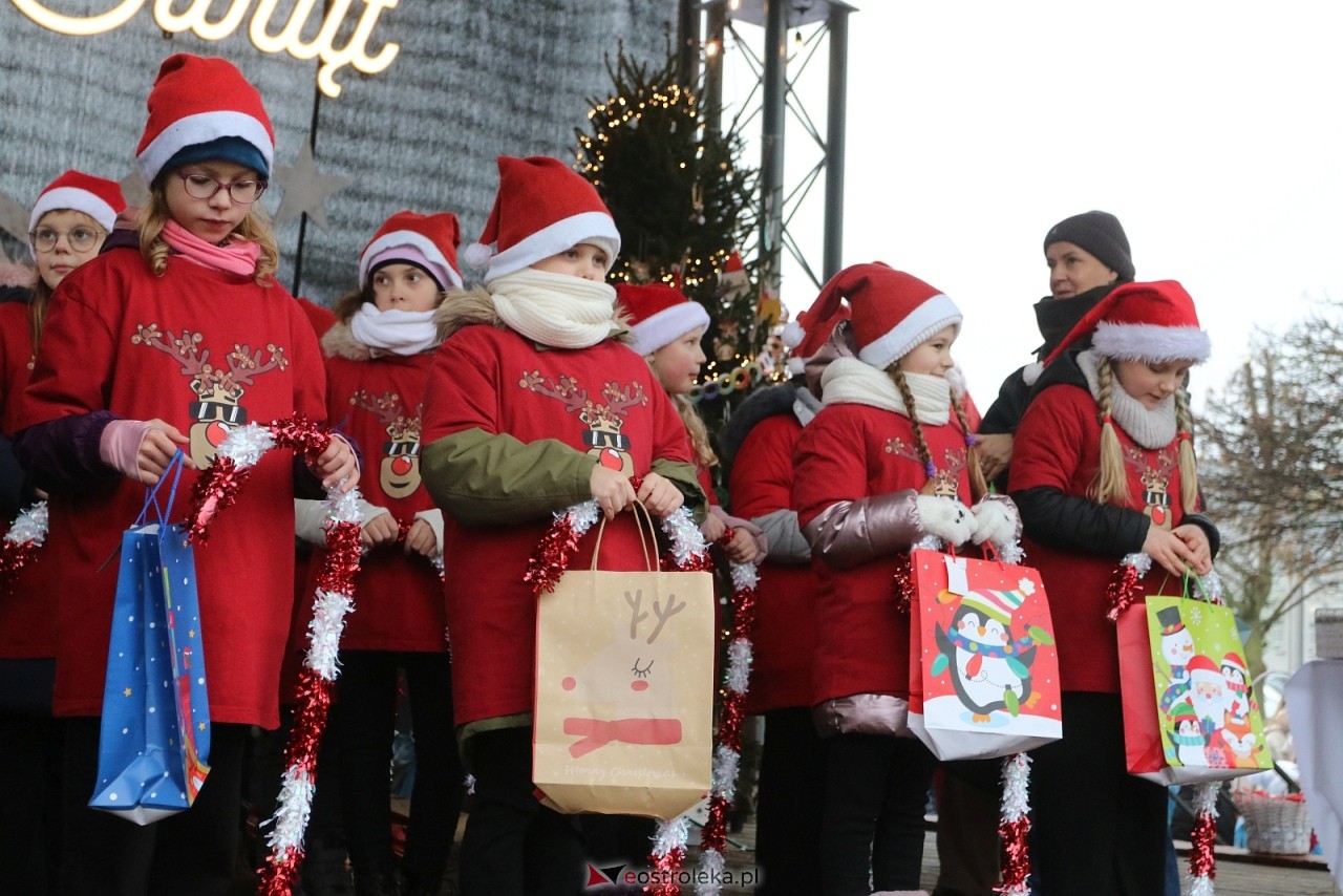 Wigilia miejska 2025 w Ostrołęce [20.12.2025] - zdjęcie #163 - eOstroleka.pl