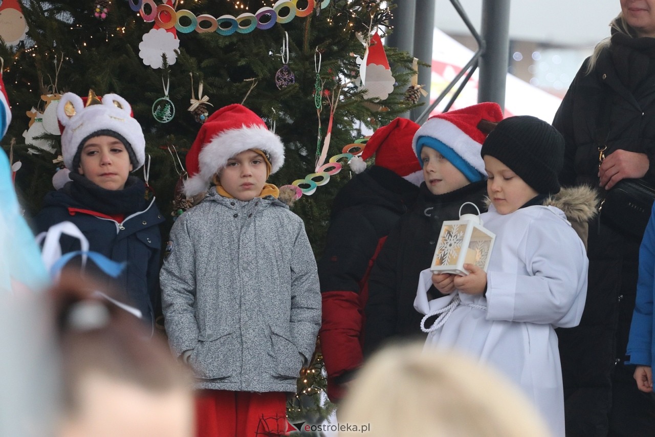 Wigilia miejska 2025 w Ostrołęce [20.12.2025] - zdjęcie #132 - eOstroleka.pl