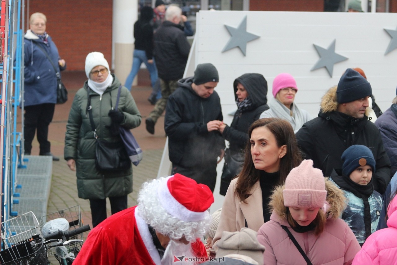 Wigilia miejska 2025 w Ostrołęce [20.12.2025] - zdjęcie #79 - eOstroleka.pl