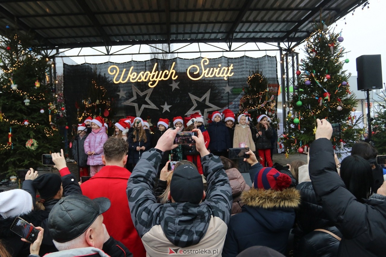 Wigilia miejska 2025 w Ostrołęce [20.12.2025] - zdjęcie #77 - eOstroleka.pl