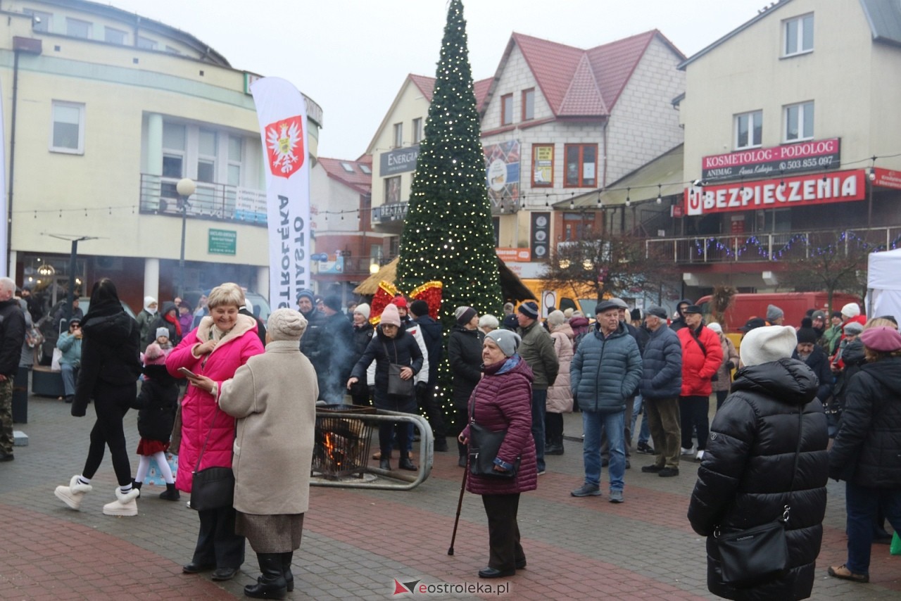 Wigilia miejska 2025 w Ostrołęce [20.12.2025] - zdjęcie #74 - eOstroleka.pl