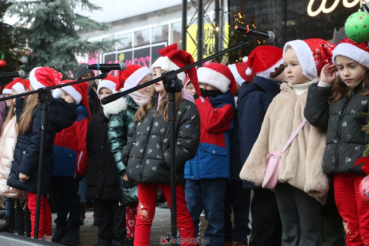 Wigilia miejska 2025 w Ostrołęce [20.12.2025] - zdjęcie #71 - eOstroleka.pl