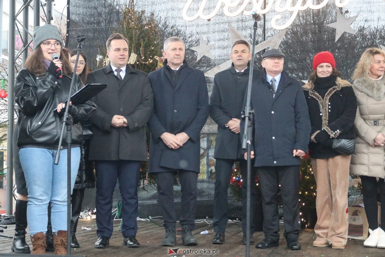 Wigilia miejska 2025 w Ostrołęce [20.12.2025] - zdjęcie #61 - eOstroleka.pl