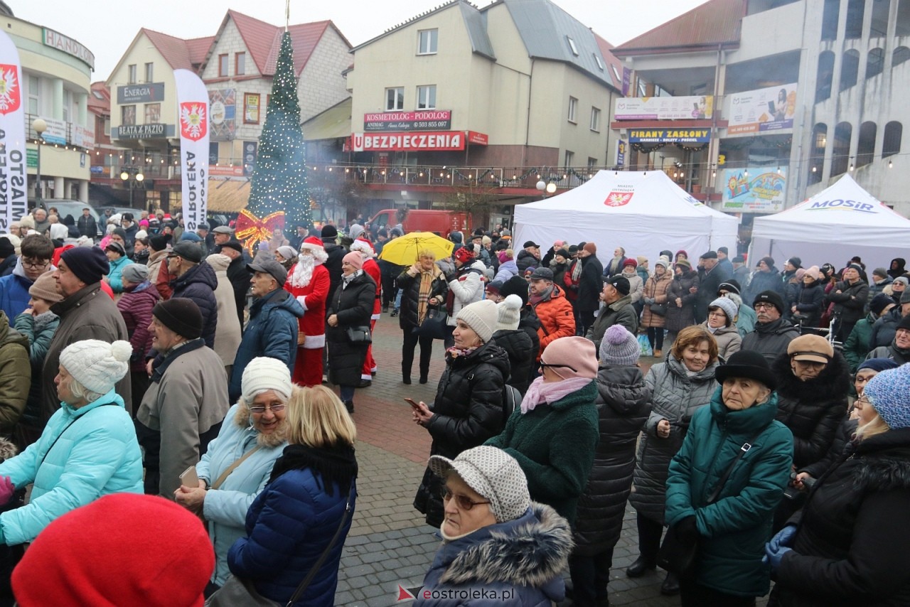 Wigilia miejska 2025 w Ostrołęce [20.12.2025] - zdjęcie #45 - eOstroleka.pl