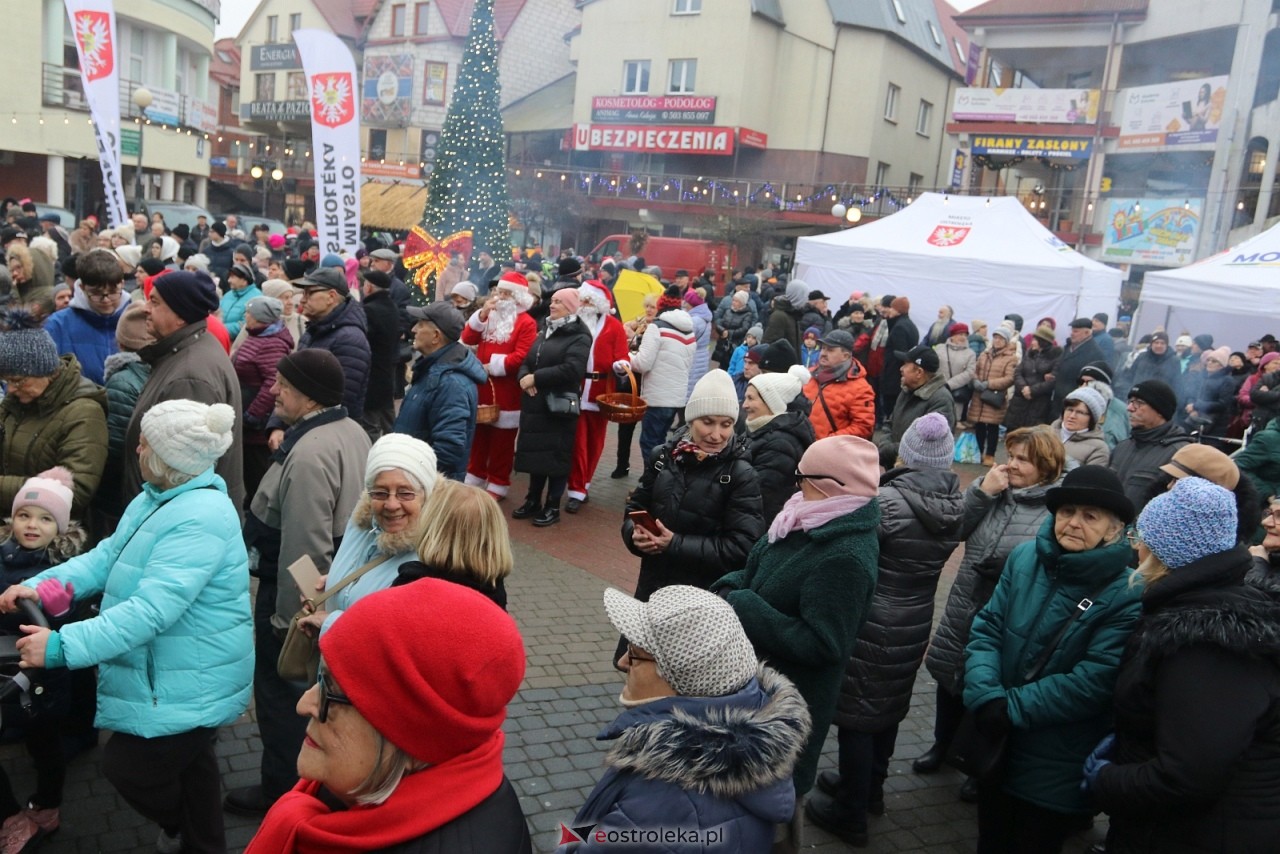 Wigilia miejska 2025 w Ostrołęce [20.12.2025] - zdjęcie #42 - eOstroleka.pl
