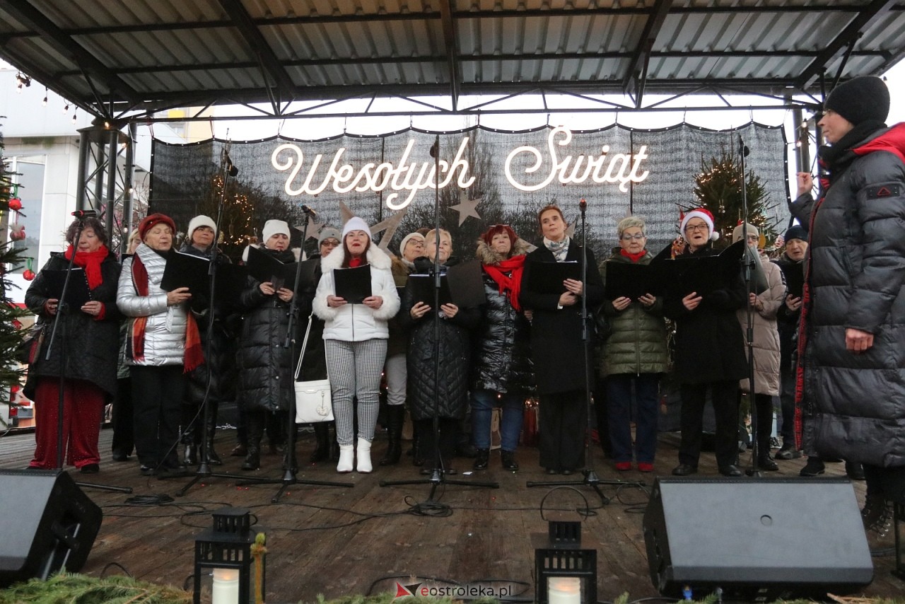 Wigilia miejska 2025 w Ostrołęce [20.12.2025] - zdjęcie #6 - eOstroleka.pl