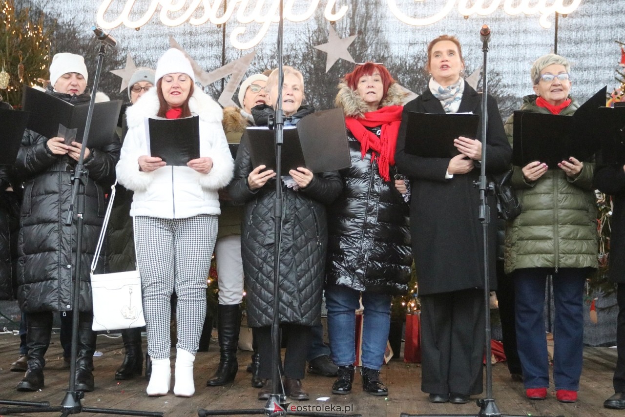 Wigilia miejska 2025 w Ostrołęce [20.12.2025] - zdjęcie #4 - eOstroleka.pl
