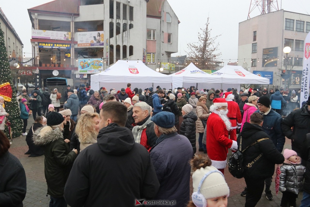Wigilia miejska 2025 w Ostrołęce [20.12.2025] - zdjęcie #22 - eOstroleka.pl