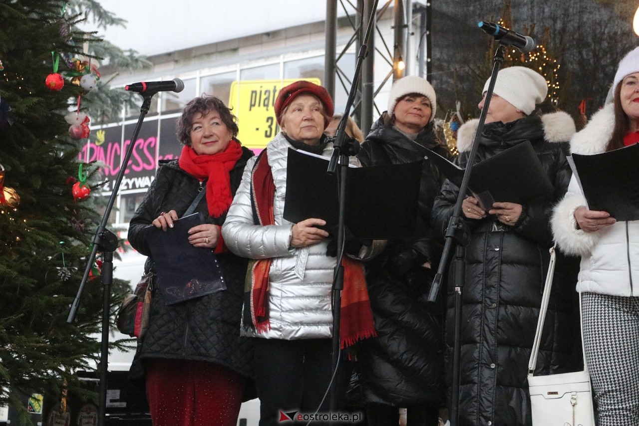 Wigilia miejska 2025 w Ostrołęce [20.12.2025] - zdjęcie #14 - eOstroleka.pl