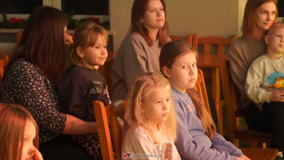 Koncert edukacyjny. Spotkanie Efekt Chopina w CK-BiS w Lelisie [20.12.2025] - zdjęcie #41 - eOstroleka.pl