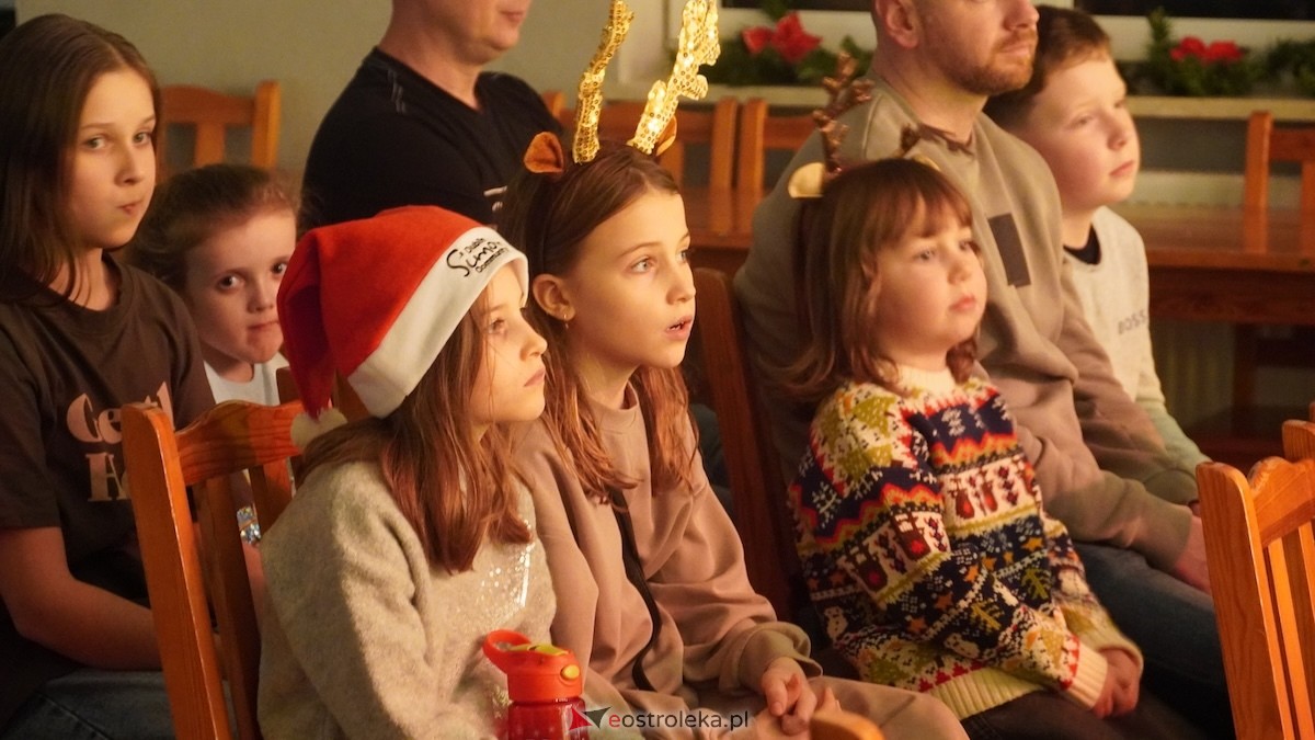 Koncert edukacyjny. Spotkanie Efekt Chopina w CK-BiS w Lelisie [20.12.2025] - zdjęcie #35 - eOstroleka.pl