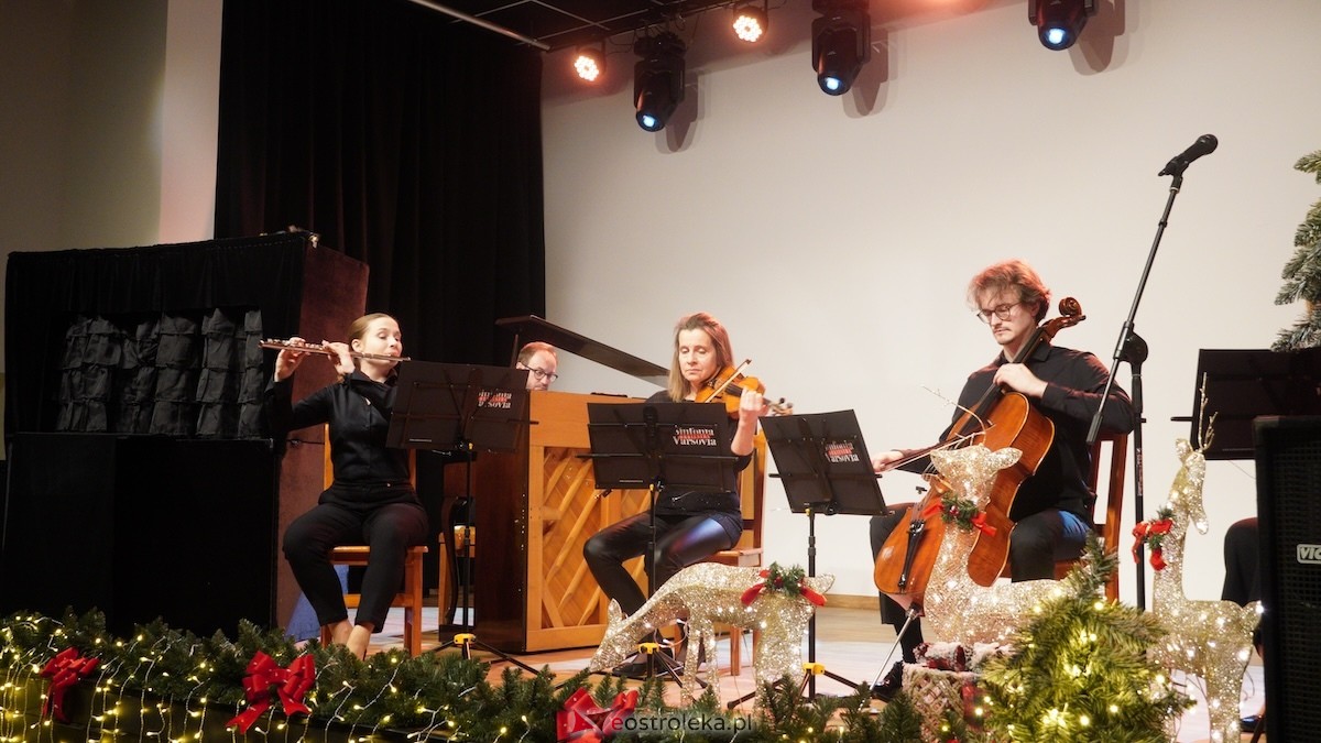 Koncert edukacyjny. Spotkanie Efekt Chopina w CK-BiS w Lelisie [20.12.2025] - zdjęcie #23 - eOstroleka.pl