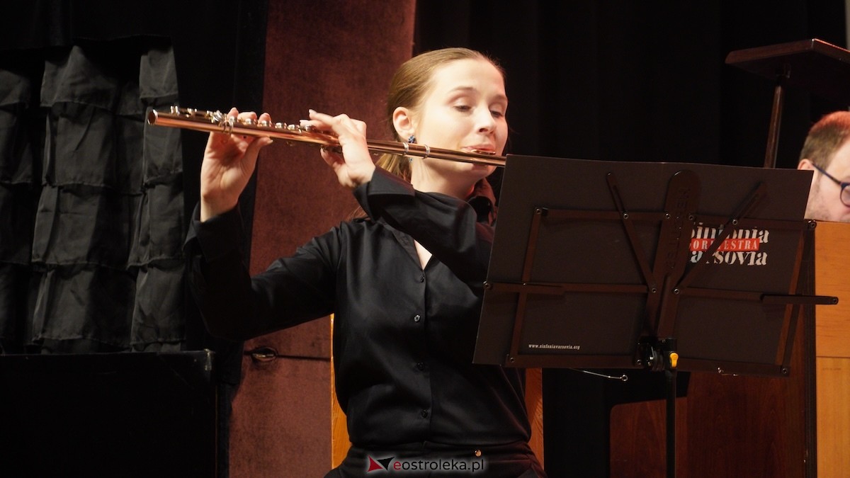 Koncert edukacyjny. Spotkanie Efekt Chopina w CK-BiS w Lelisie [20.12.2025] - zdjęcie #21 - eOstroleka.pl