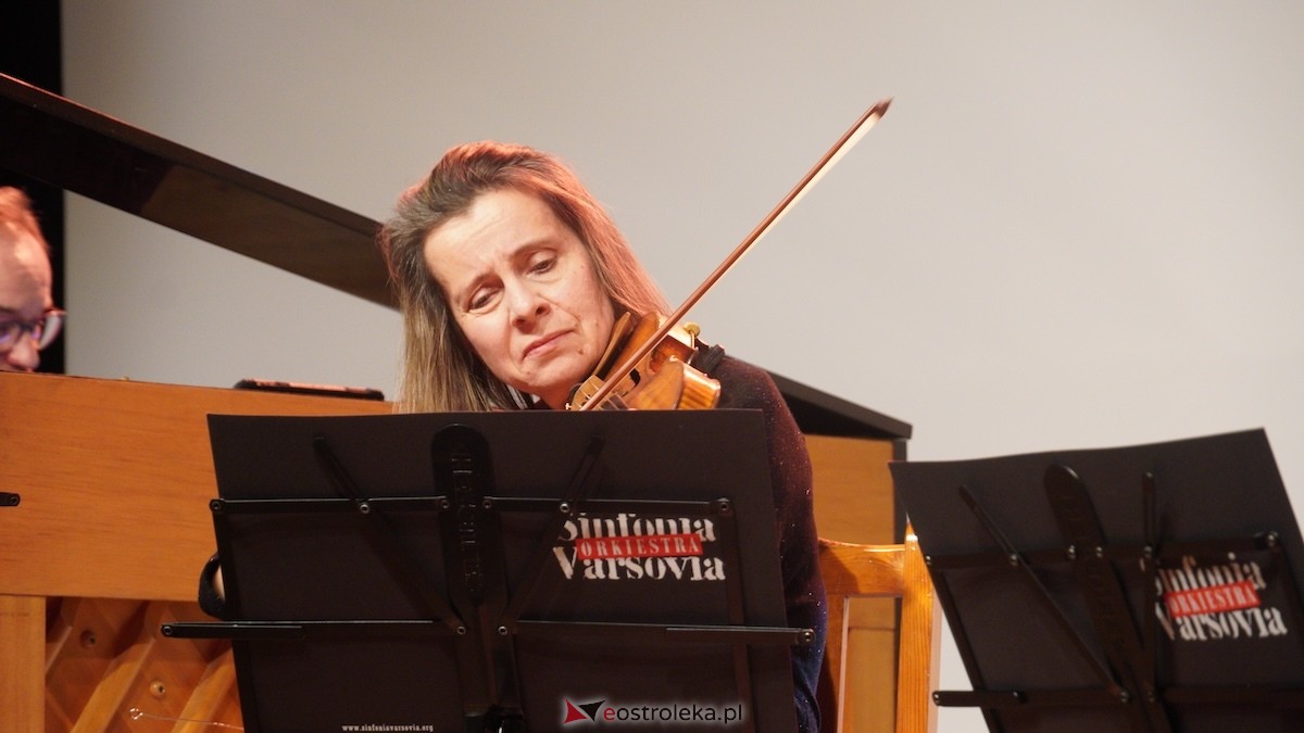 Koncert edukacyjny. Spotkanie Efekt Chopina w CK-BiS w Lelisie [20.12.2025] - zdjęcie #18 - eOstroleka.pl