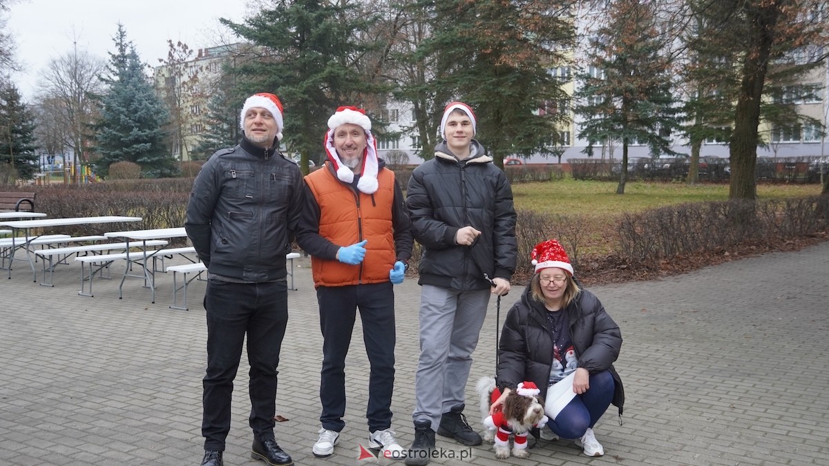 Wigilia osiedla Parkowe w Ostrołęce [21.12.2025] - zdjęcie #63 - eOstroleka.pl