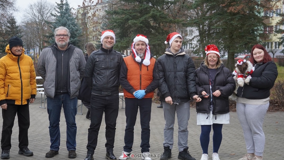 Wigilia osiedla Parkowe w Ostrołęce [21.12.2025] - zdjęcie #61 - eOstroleka.pl