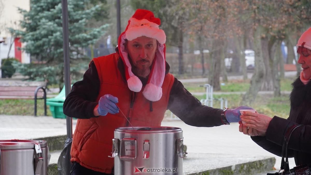 Wigilia osiedla Parkowe w Ostrołęce [21.12.2025] - zdjęcie #48 - eOstroleka.pl
