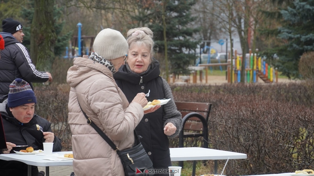 Wigilia osiedla Parkowe w Ostrołęce [21.12.2025] - zdjęcie #33 - eOstroleka.pl
