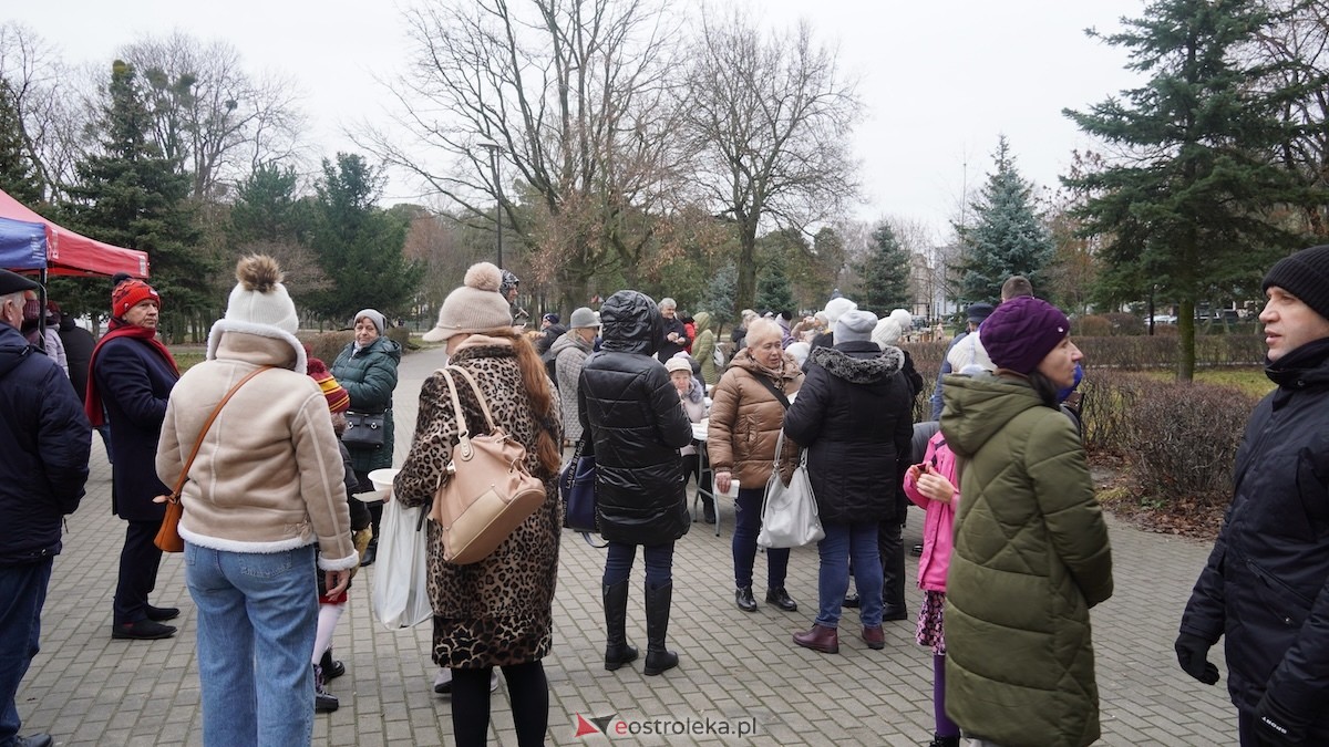 Wigilia osiedla Parkowe w Ostrołęce [21.12.2025] - zdjęcie #3 - eOstroleka.pl