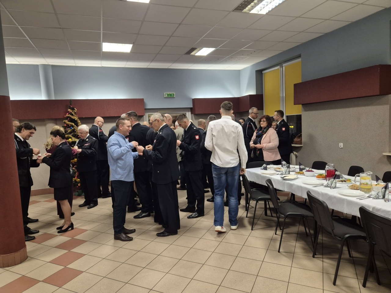 Wigilia strażacka w Ostrołęce, fot. OSP Ostrołęka [20.12.2025] - zdjęcie #7 - eOstroleka.pl