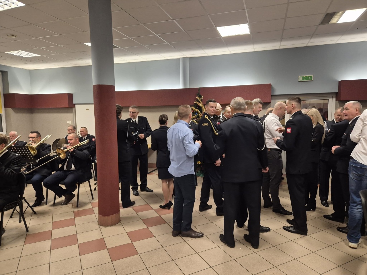 Wigilia strażacka w Ostrołęce, fot. OSP Ostrołęka [20.12.2025] - zdjęcie #8 - eOstroleka.pl
