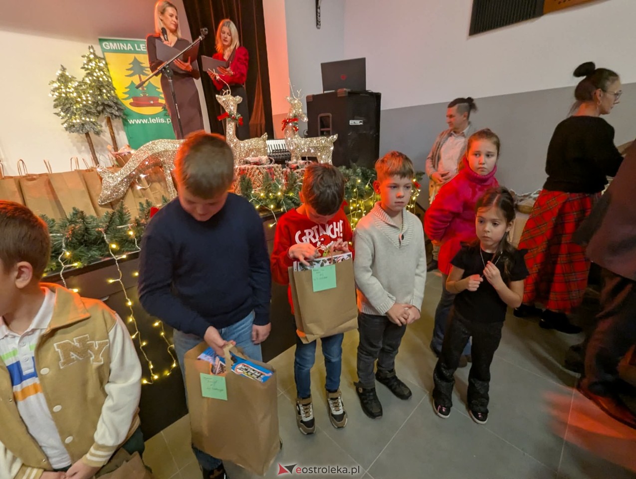 Wigilijne spotkanie w Lelisie [21.12.2025] - zdjęcie #80 - eOstroleka.pl