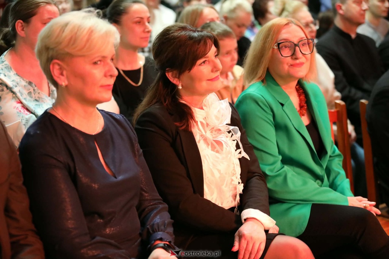 Wigilijne spotkanie w Lelisie [21.12.2025] - zdjęcie #38 - eOstroleka.pl