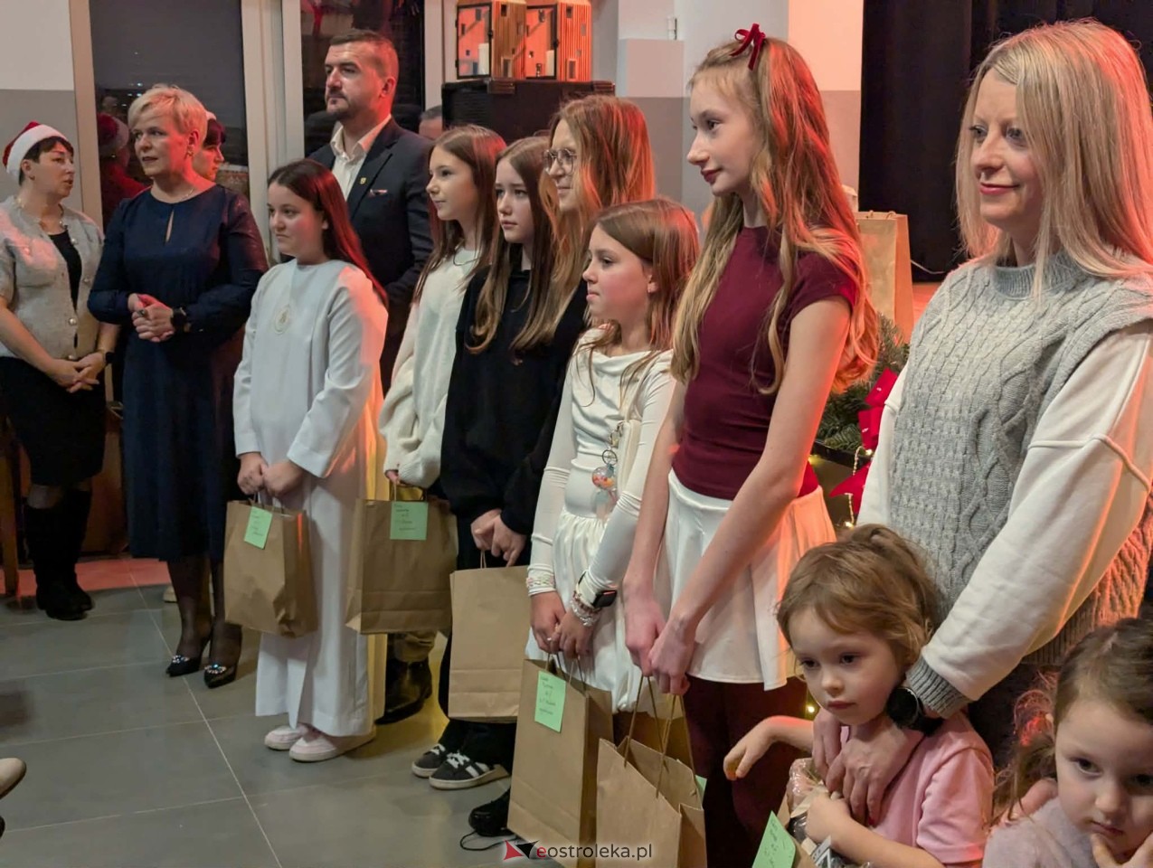 Wigilijne spotkanie w Lelisie [21.12.2025] - zdjęcie #10 - eOstroleka.pl