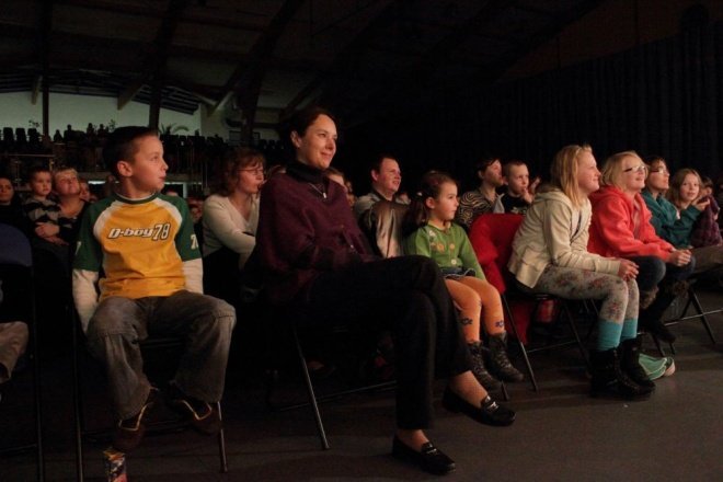 Spektakl eudkacyjny Zaczarowany komuter [7.XI.2011] - zdjęcie #4 - eOstroleka.pl