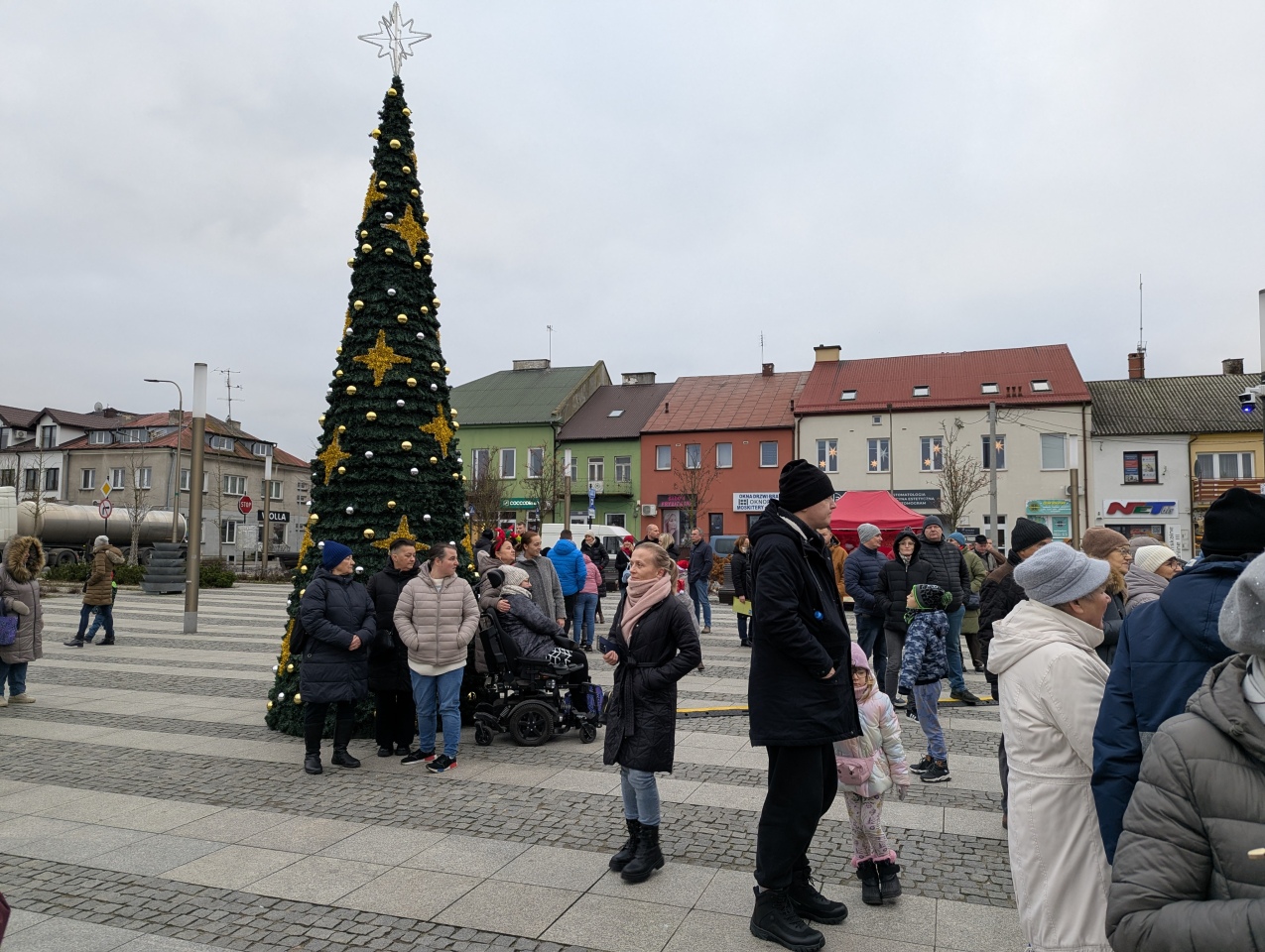 Wigilia miejska w Makowie Mazowieckim [21.12.2025] - zdjęcie #9 - eOstroleka.pl