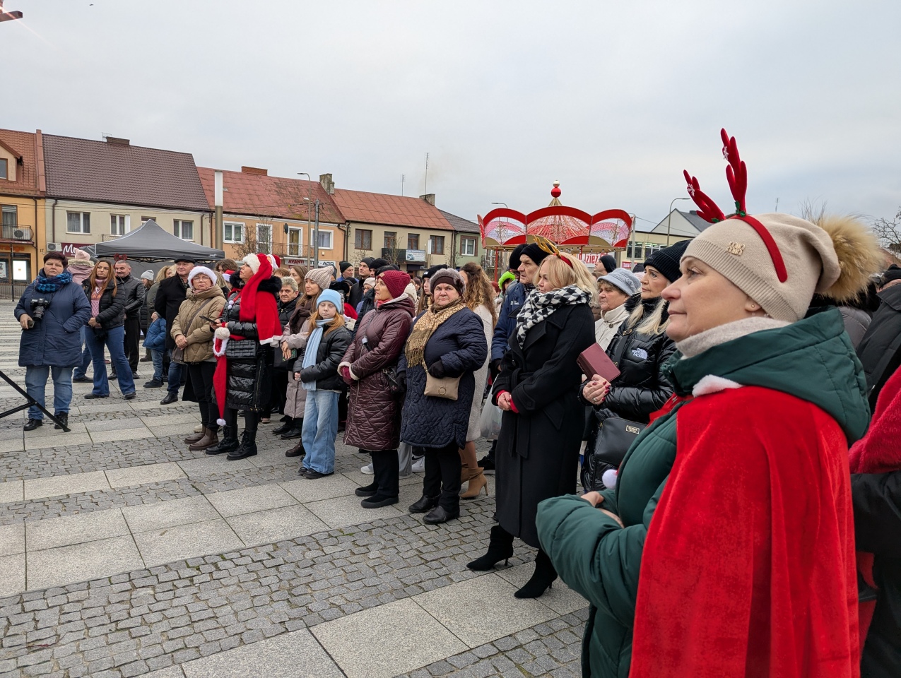 Wigilia miejska w Makowie Mazowieckim [21.12.2025] - zdjęcie #4 - eOstroleka.pl