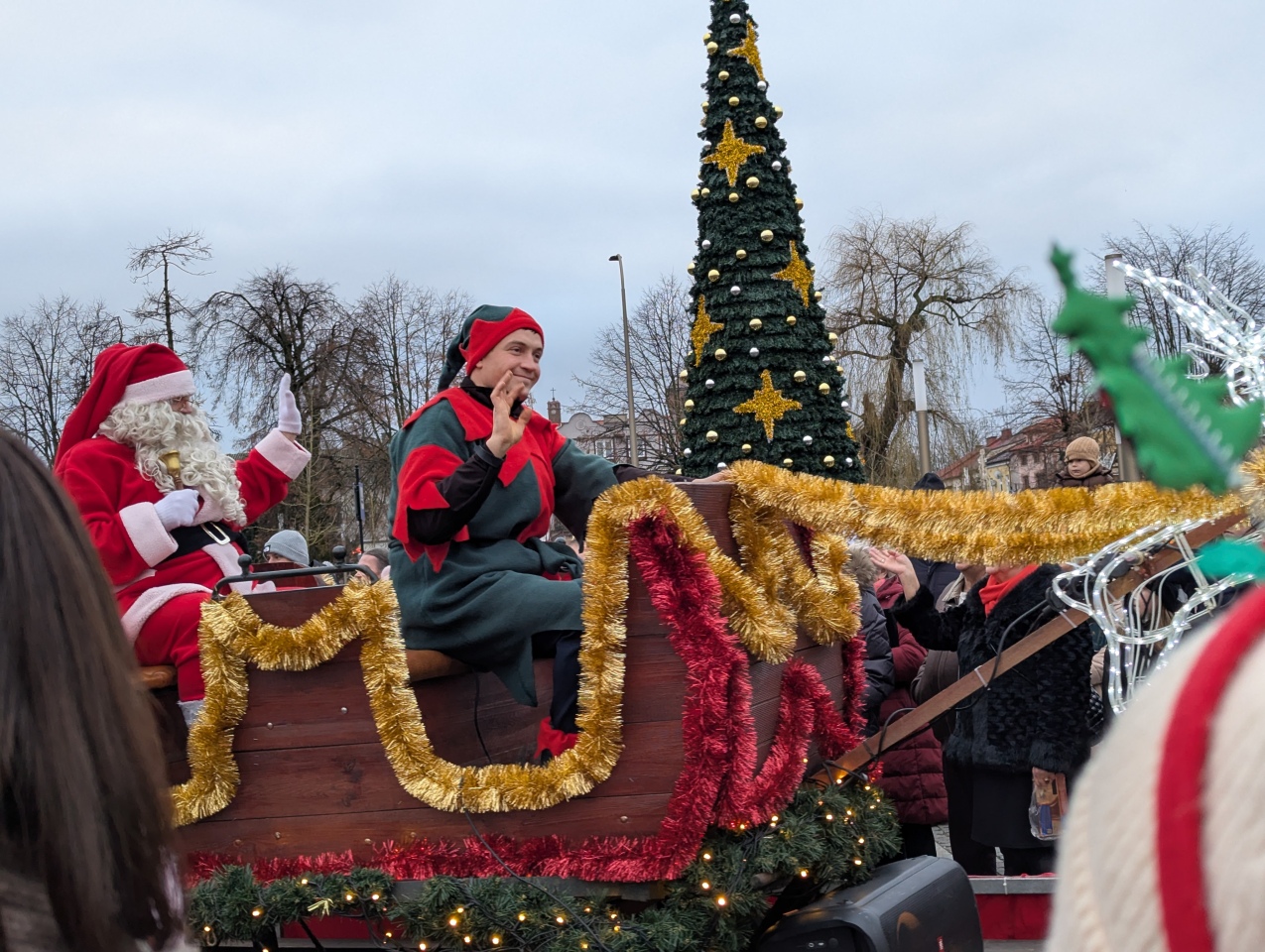 Wigilia miejska w Makowie Mazowieckim [21.12.2025] - zdjęcie #1 - eOstroleka.pl
