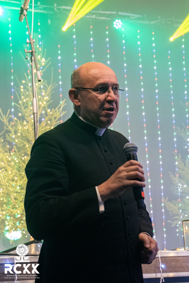 Ciepło, uśmiech i magia Wigilii. Wyjątkowy wieczór w Regionalnym Centrum Kultury Kurpiowskiej [18.12.2025] - zdjęcie #15 - eOstroleka.pl