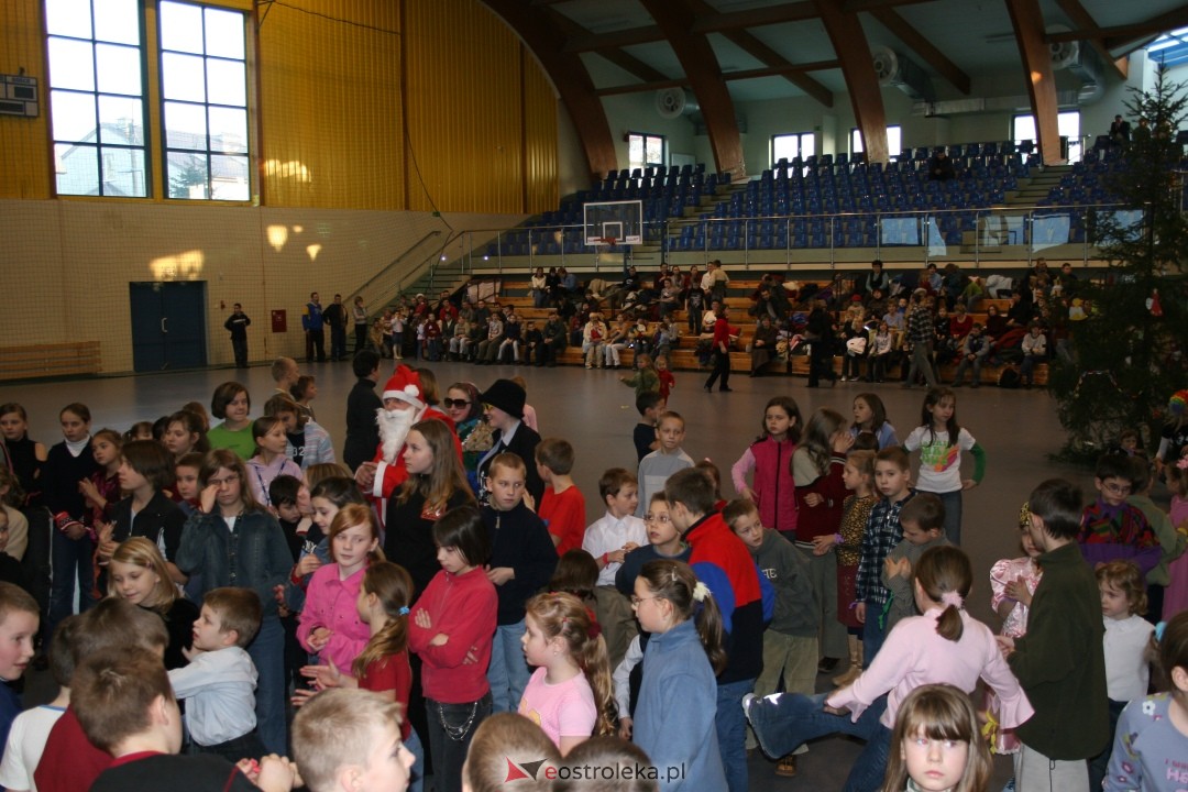 Choinka z Mikołajem 2005 - zdjęcie #15 - eOstroleka.pl