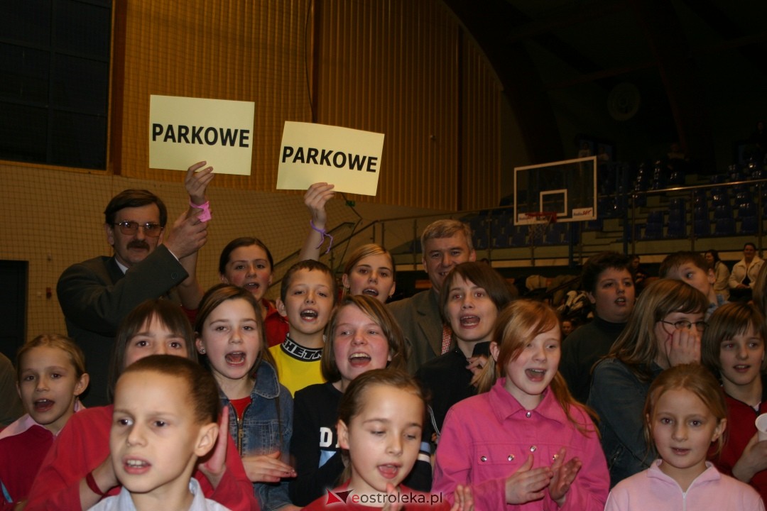 Choinka z Mikołajem 2005 - zdjęcie #6 - eOstroleka.pl