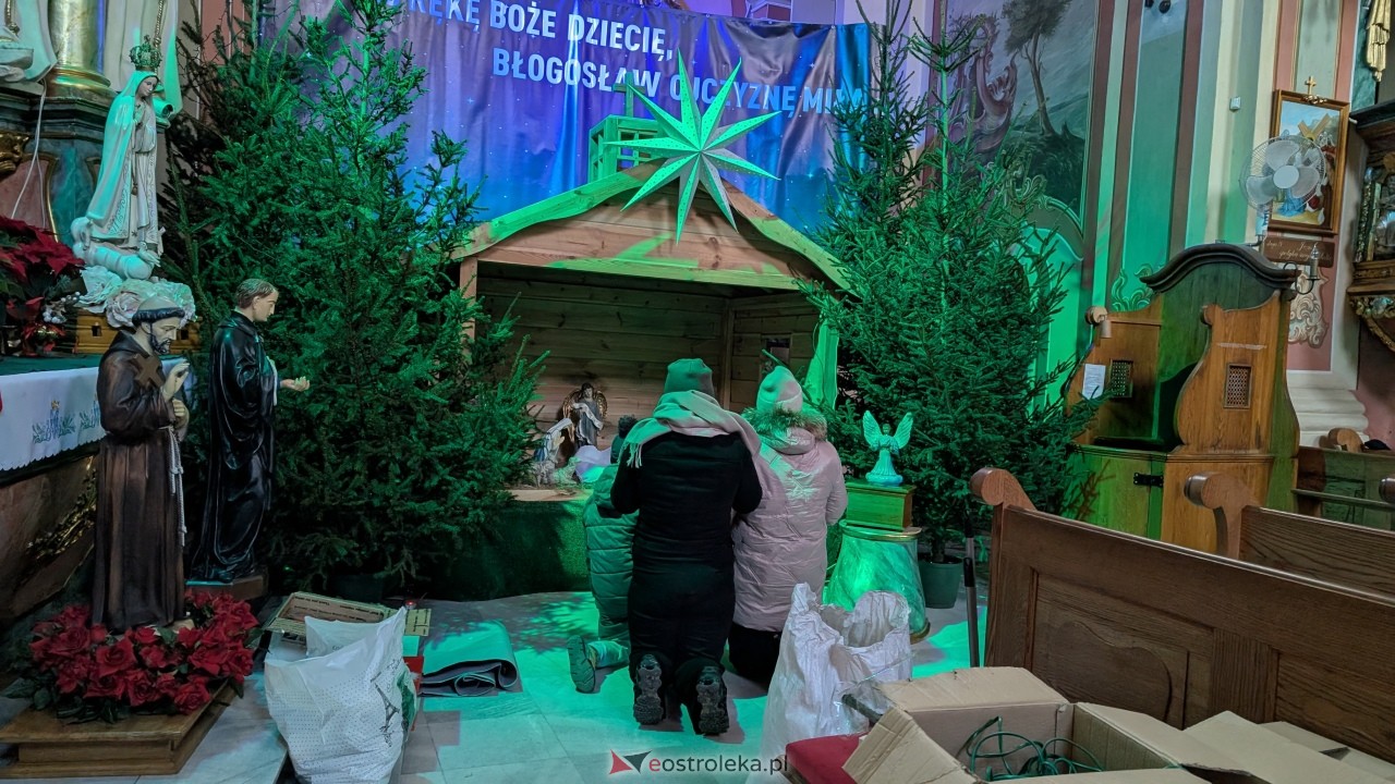 Szopki bożonarodzeniowe w ostrołęckich parafiach [25.12.2025] - zdjęcie #25 - eOstroleka.pl