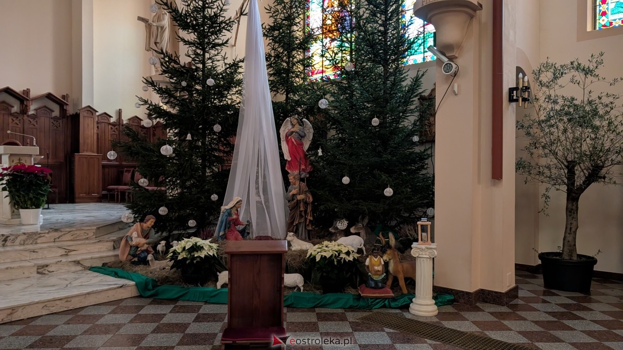 Szopki bożonarodzeniowe w ostrołęckich parafiach [25.12.2025] - zdjęcie #18 - eOstroleka.pl